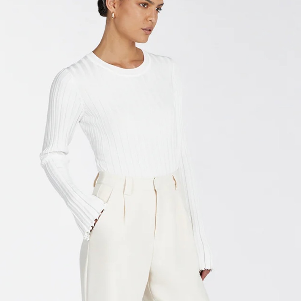 DISSH Ada Off White Long Sleeve Knit Top